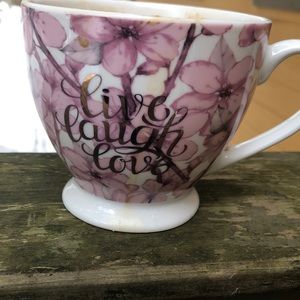 Meet your Posher, Daniela